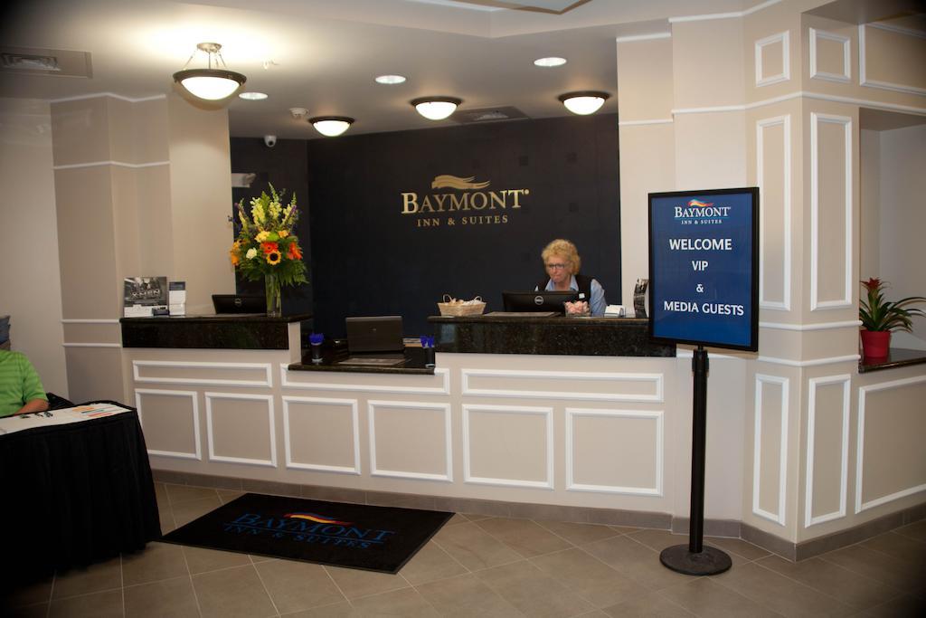 Baymont By Wyndham Erie Hotel Ngoại thất bức ảnh